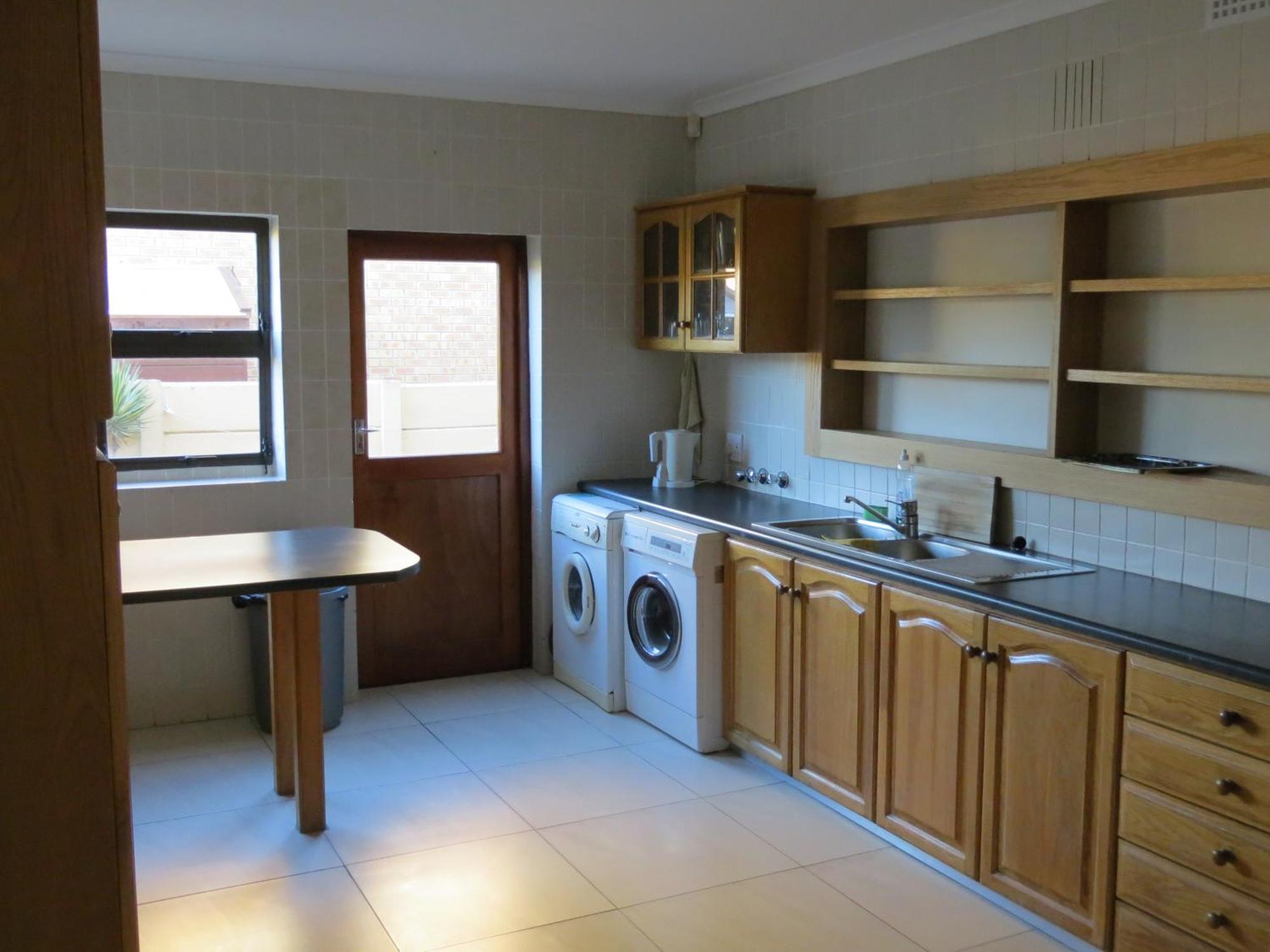 Guest house Cape Oasis Bloubergstrand