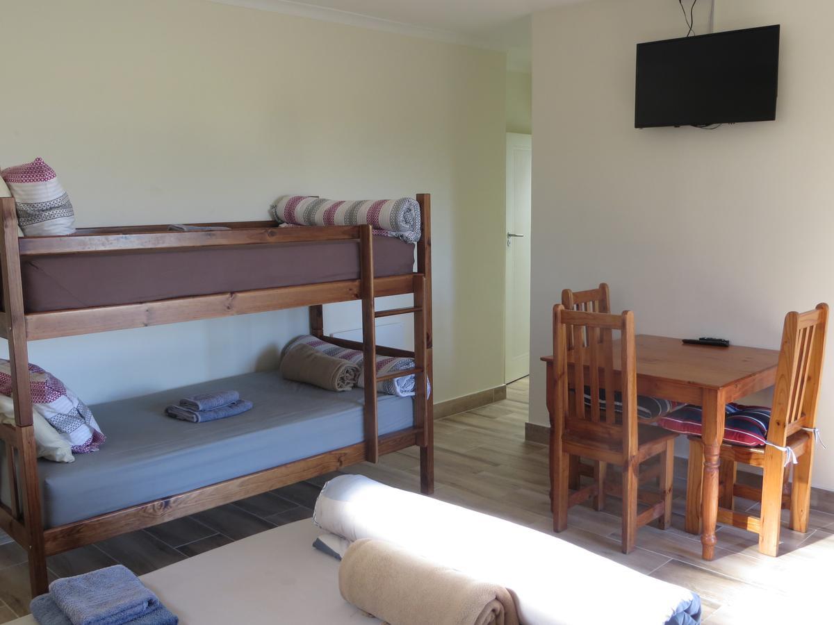 Cape Oasis Bloubergstrand